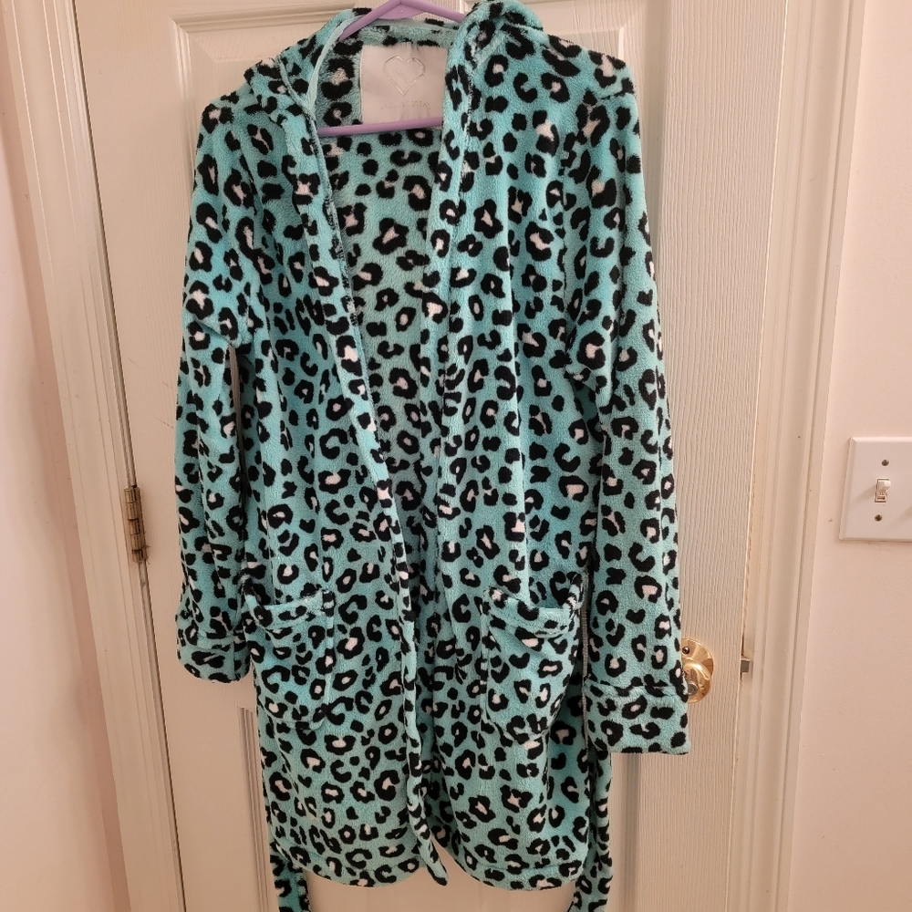 Hooded robe